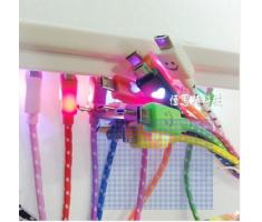 新款上市七彩笑脸闪灯发光编制数据线 三星智能手机通用 敬请抢购